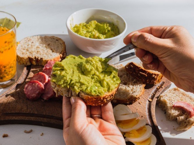 close up avocado smear on wurzelbrot bread